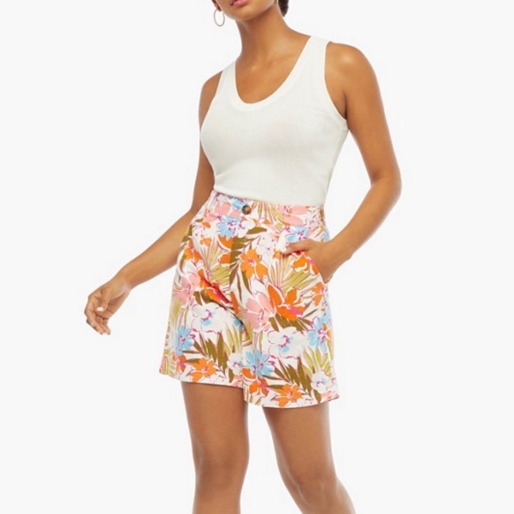 Justfab high waisted‎ flared shorts palm beach floral S nwt in packaging